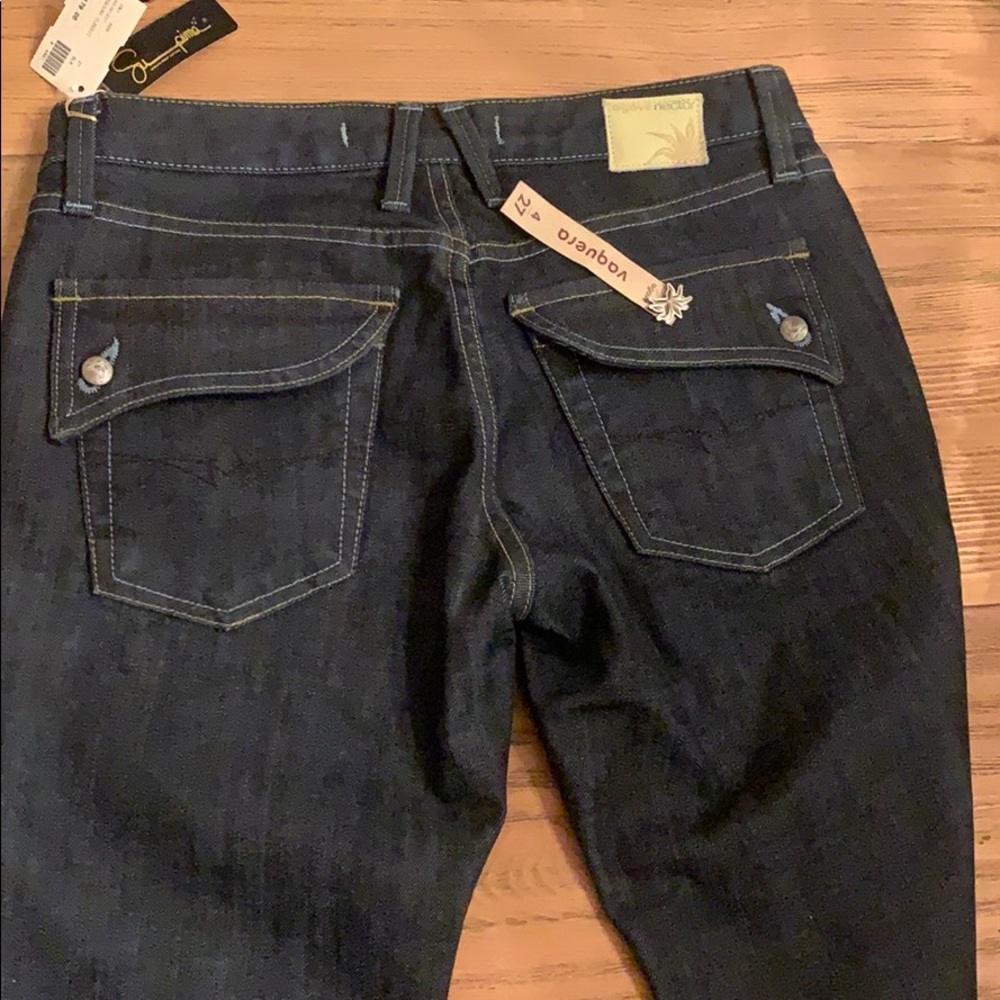 Jeans - Picture 2 of 4